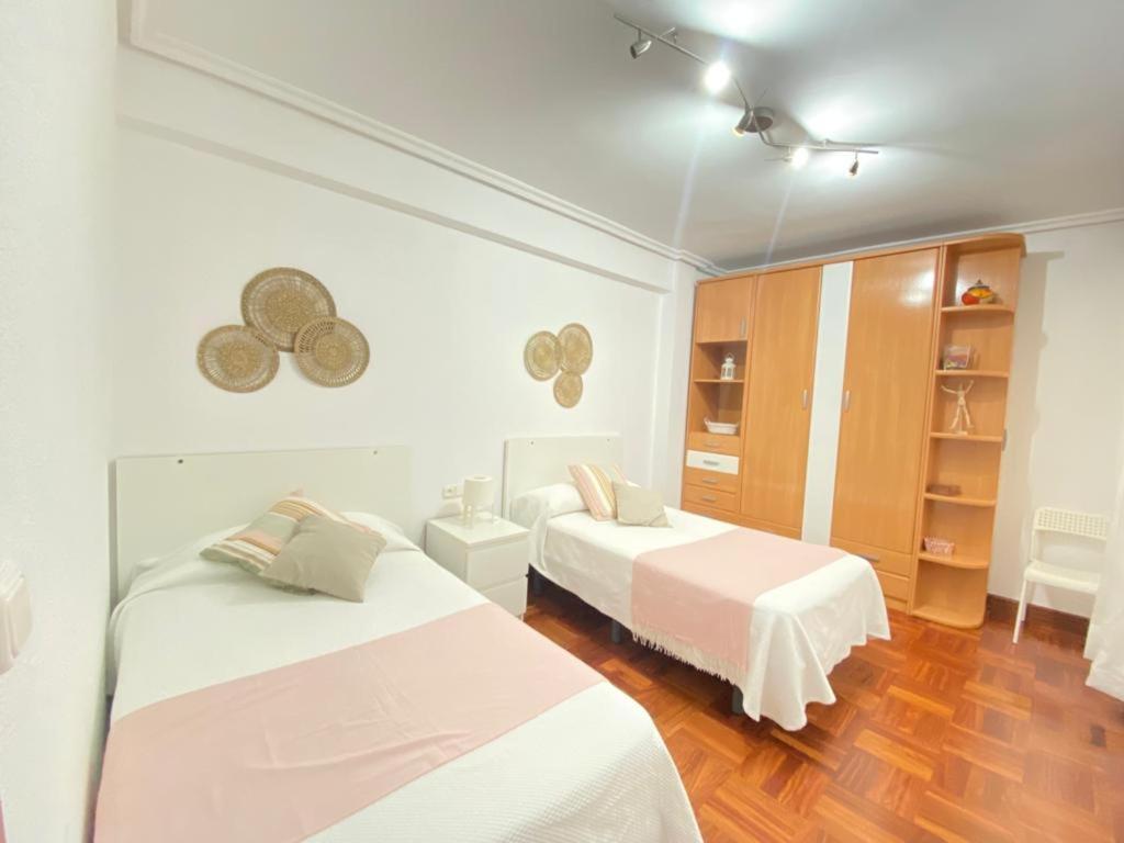 Апартаменты Zarautz Centro Garaje-Parking-Free Экстерьер фото